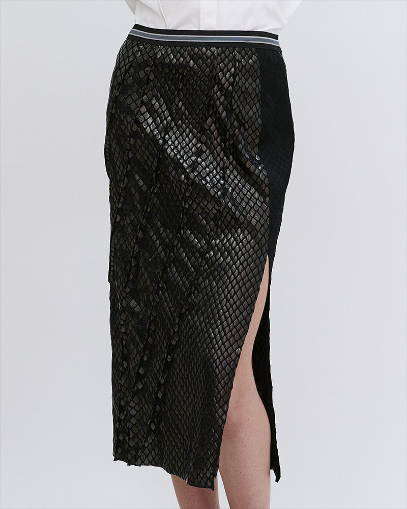 Jupe bi matière motif irisé crocodile noir - KEN OKADA